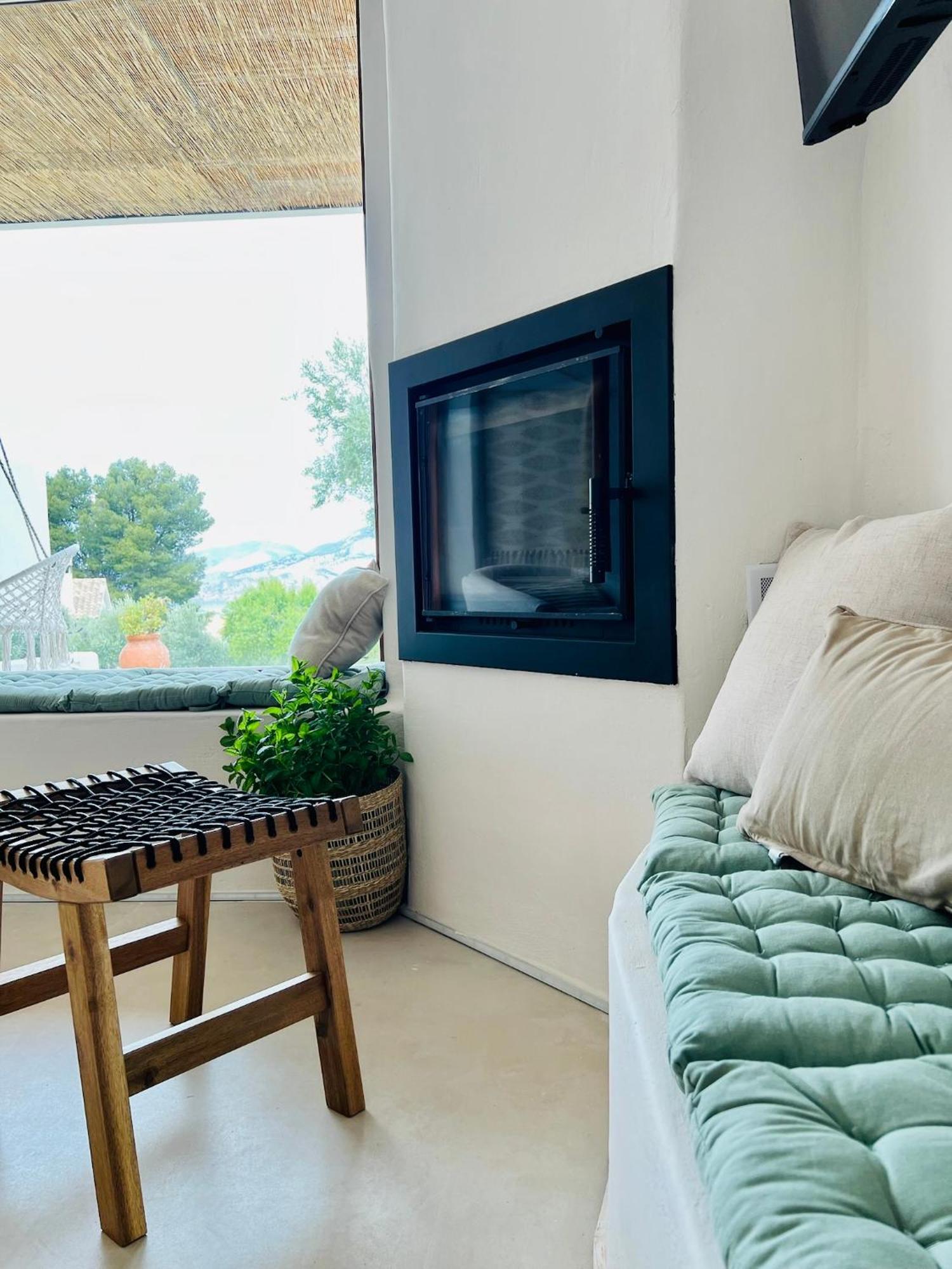 Lenta Suites Pozo Alcon Ngoại thất bức ảnh
